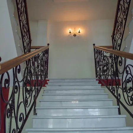 Aleksion Palace