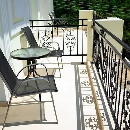 Aleksion Palace * Ognianowo