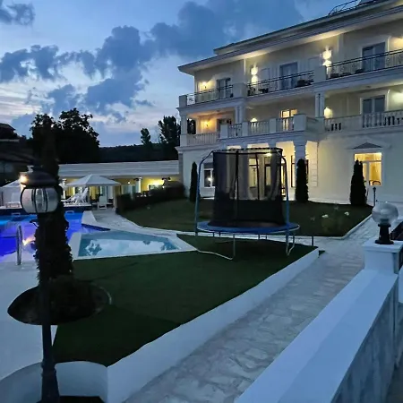 Hotel Aleksion Palace