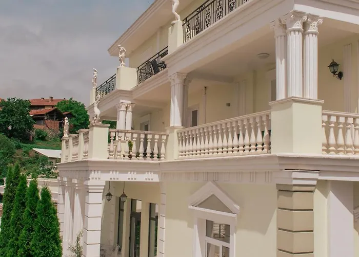 Aleksion Palace Ognianowo